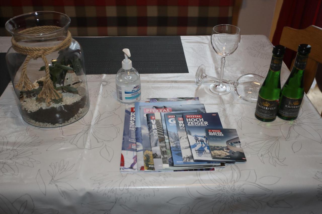 Ferienwohnung Sturm Pitztal Enzenstall ภายนอก รูปภาพ